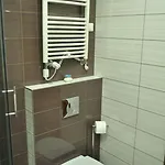Villa B&B Nocleg Przy Centrum Zdrowia Dziecka - Warszawa Miedzylesie Wawer Blisko Czd *