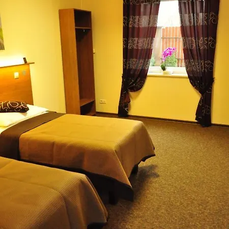 ホームステイ Villa B&B ワルシャワ